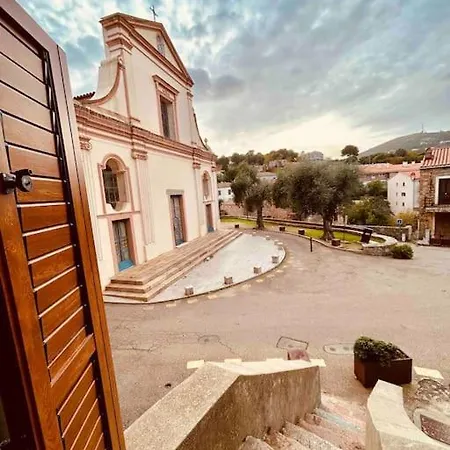 Charmant Petit Appartement Place De L Eglise Piana (Corsica) Exterior photo